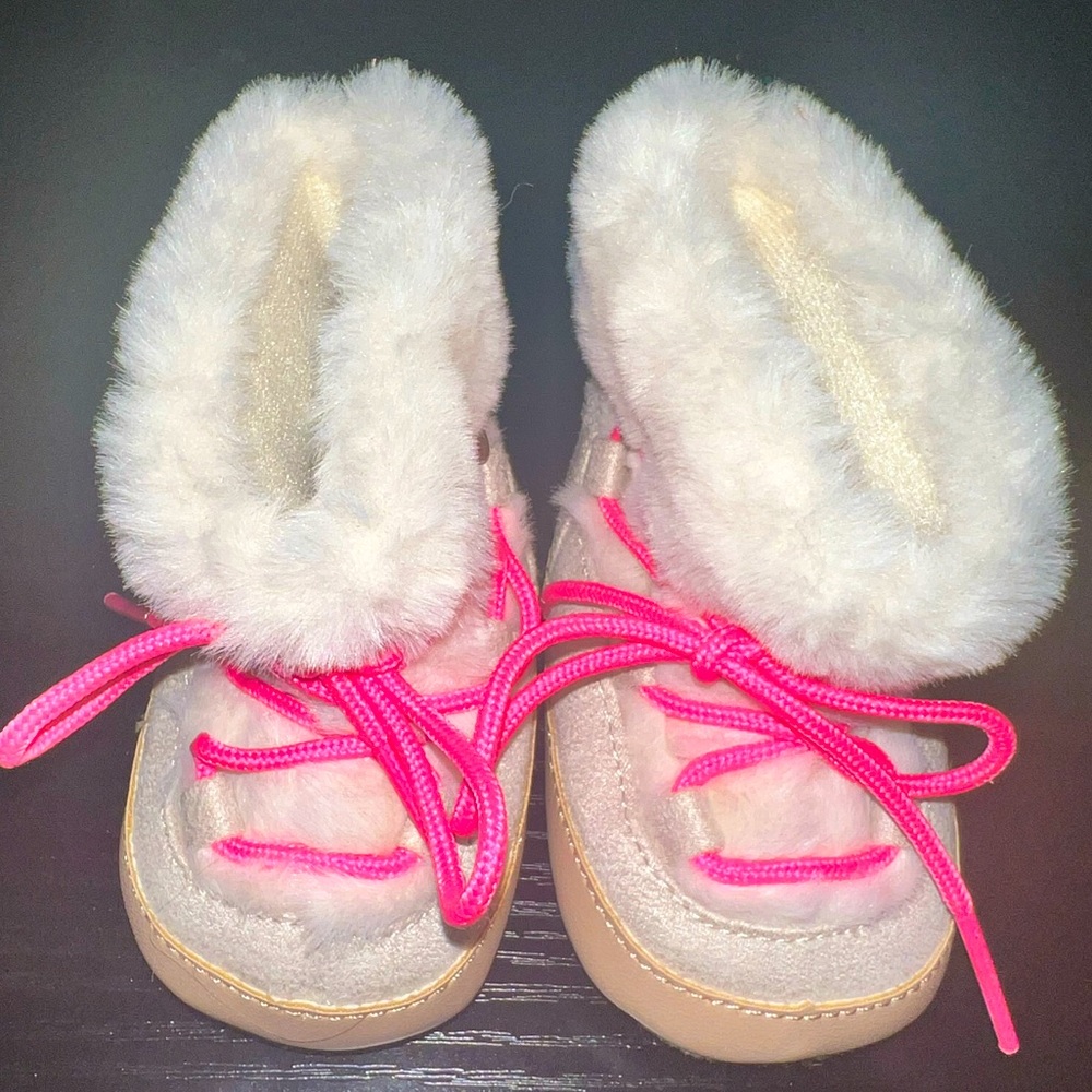 Baby Girl Fur Booties
